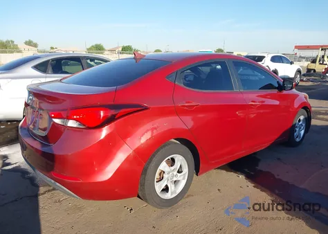 2014 Hyundai Elantra Se z USA, uszkodzony, nr VIN 5NPDH4AE1EH502747